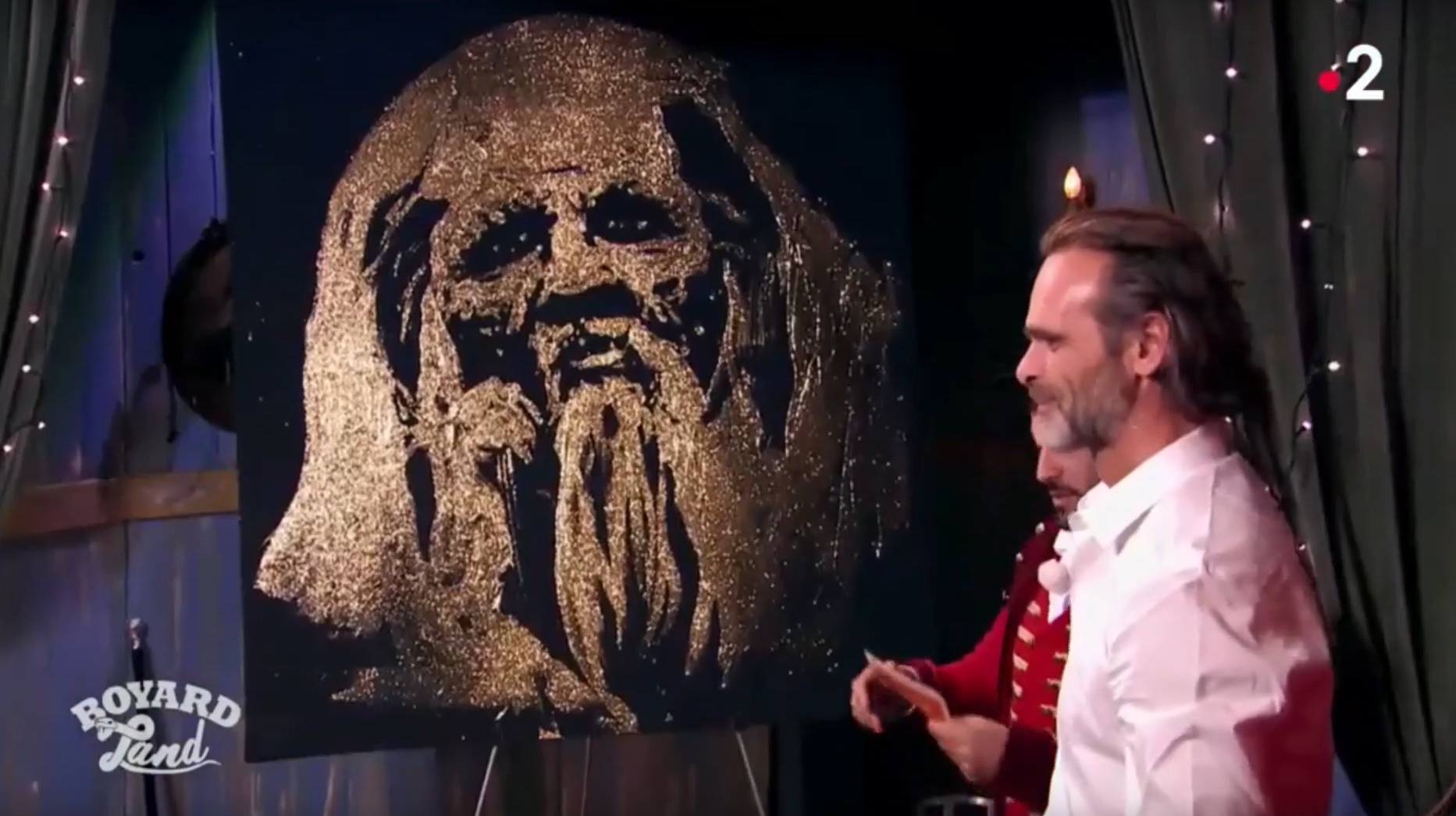 Le portrait paillette : une représentation artistique spectaculaire